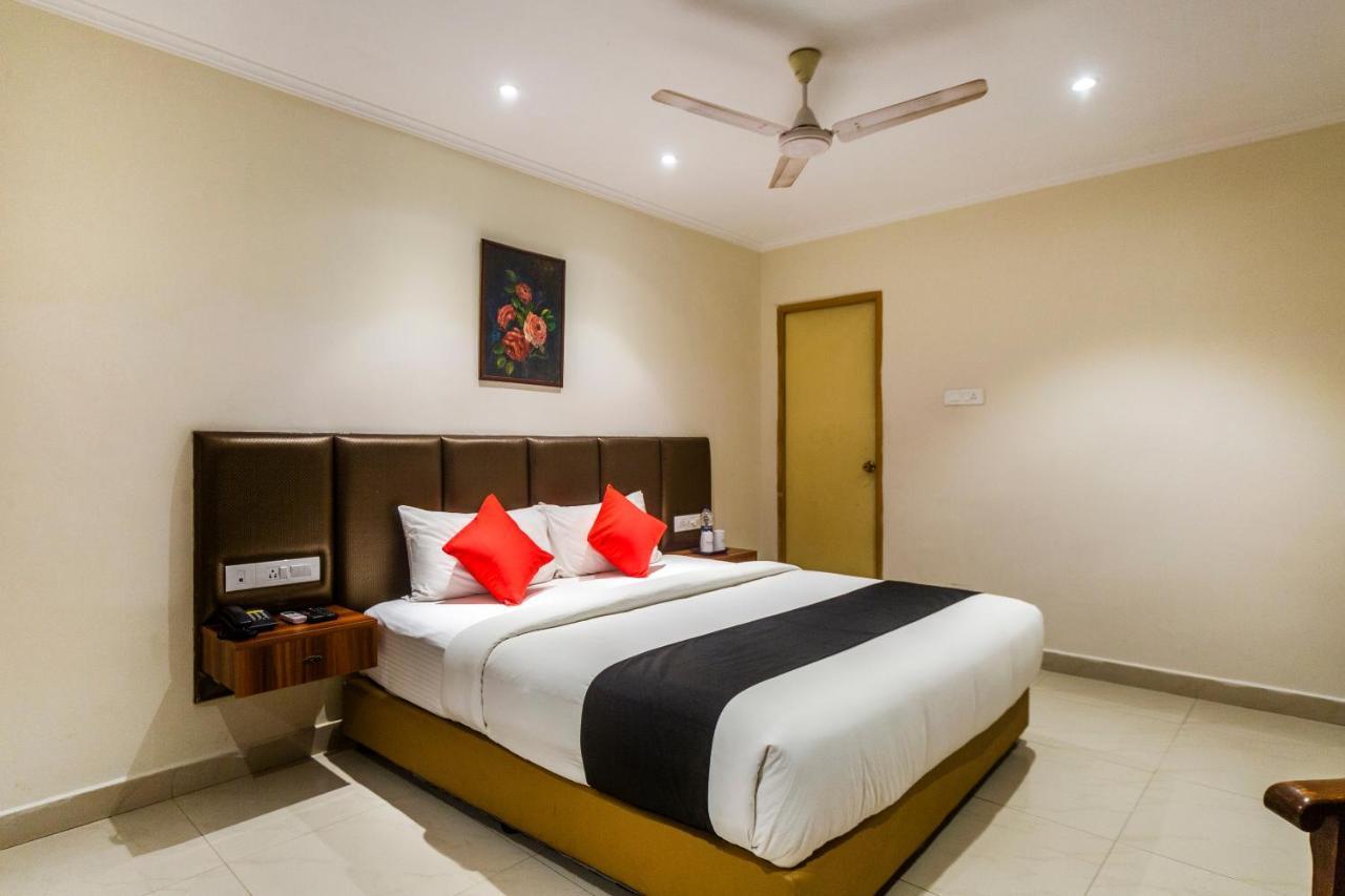 Capital O 66763 Blossoms Serviced Apartments Ченнаи Экстерьер фото